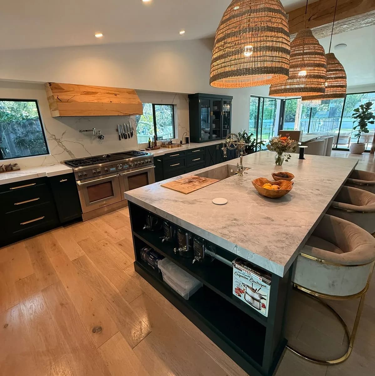 Polished kitchen after a Basis Services visit